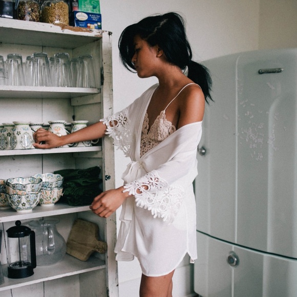 Stone Cold Fox Other - SCF Stone Robe in White